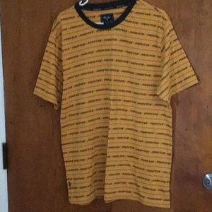 Men’s primitive tshirt yellow with logo size large